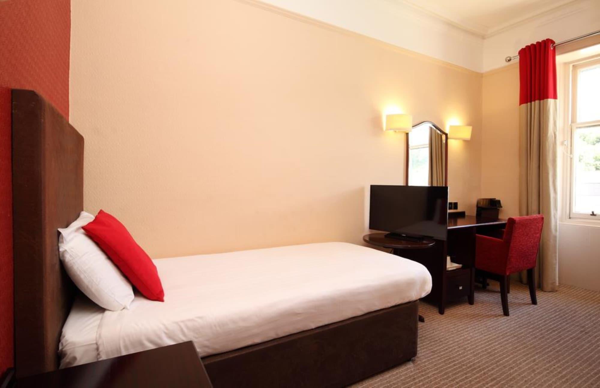 Columba Hotel โอบาน ภายนอก รูปภาพ